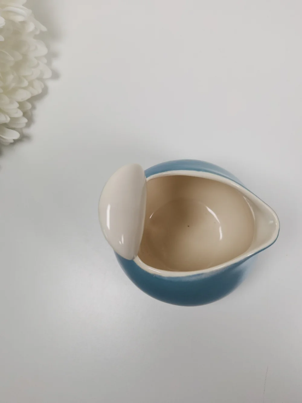 Eva Zeisel Red Wing Pottery Town and Country Blue & White Creamer | 1940s